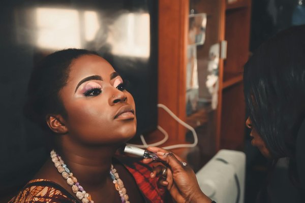 Top Exercices de Renforcement du Dos pour Femmes Atteintes de Scoliose : Guide Pratique et Efficace