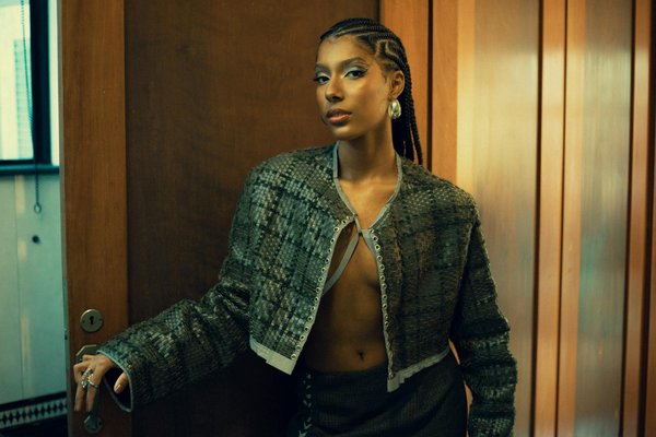 Choisir un foulard en soie femme : style, options et prix abordables